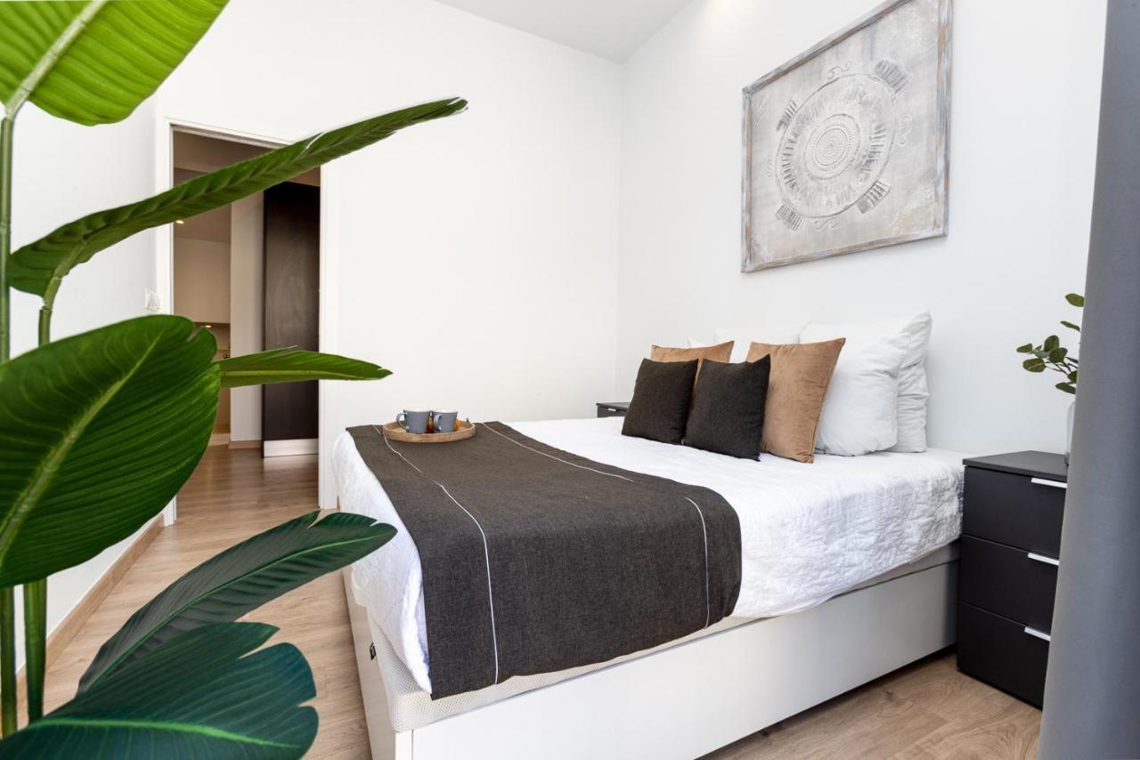 Pinzon Studios & Penthouse อาลิกันเต ภายนอก รูปภาพ