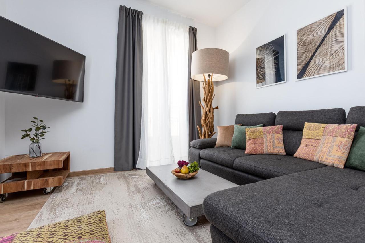 Pinzon Studios & Penthouse อาลิกันเต ภายนอก รูปภาพ